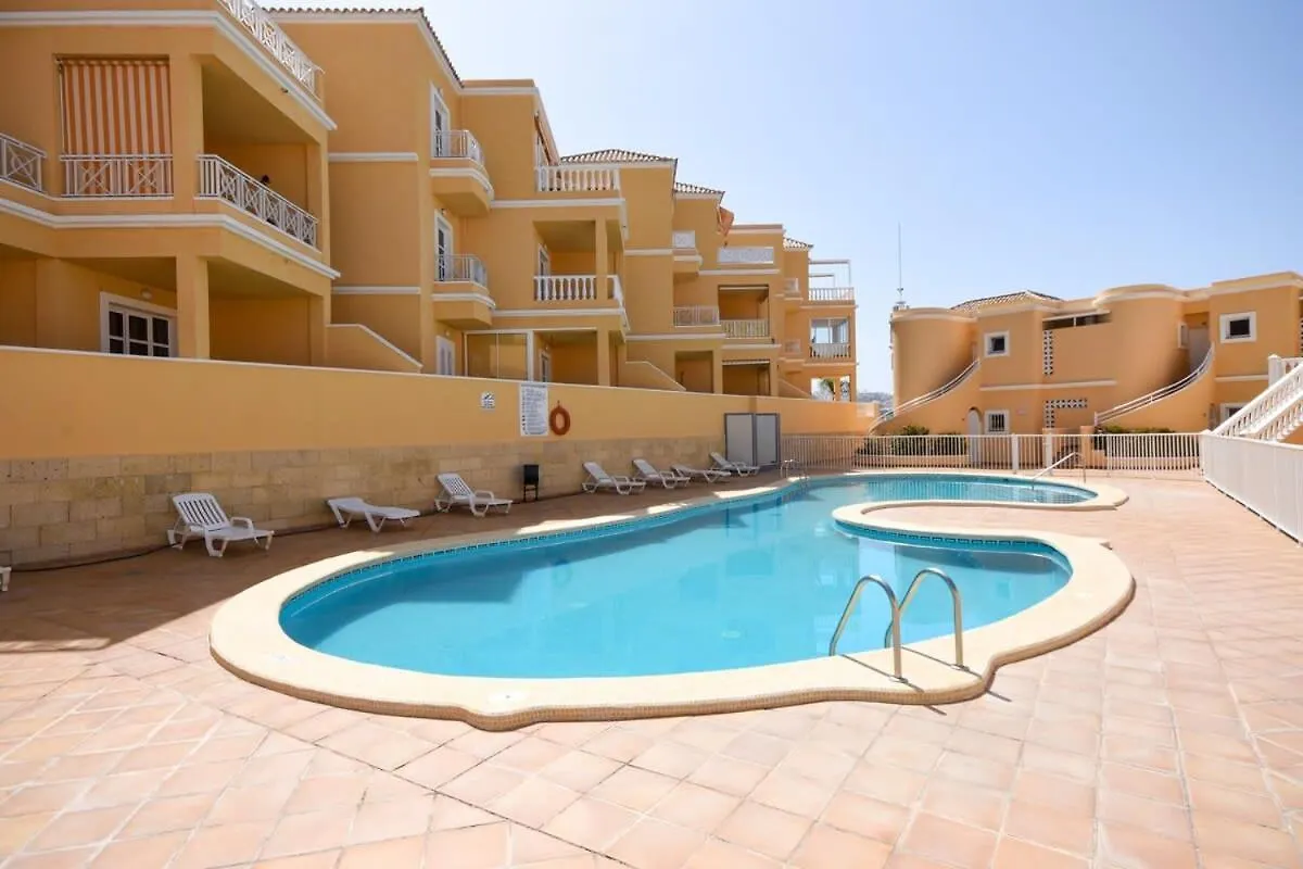 公寓 Benimar 13 - Two Bed Overlooking The Pool 阿德耶
