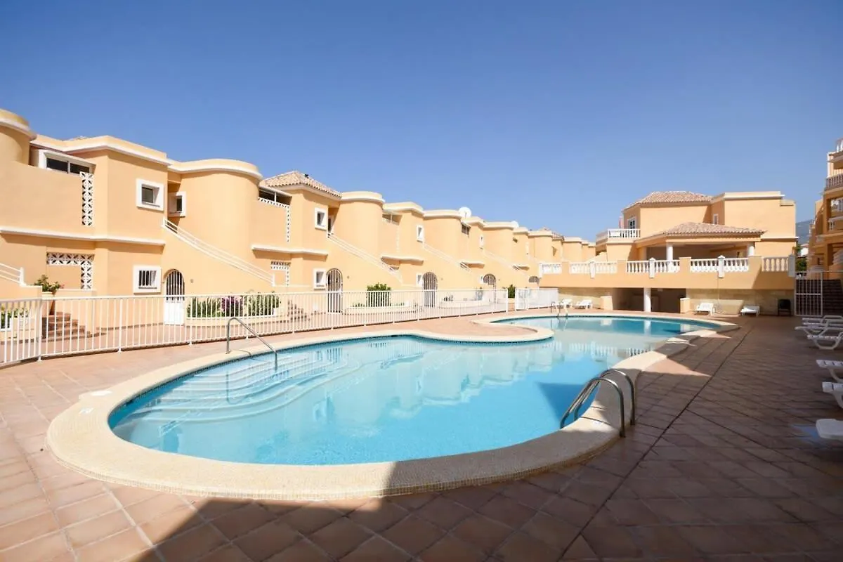 Benimar 13 - Two Bed Overlooking The Pool 阿德耶