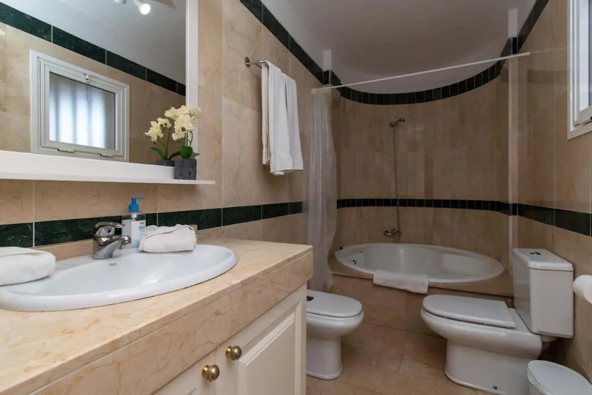 Benimar 13 - Two Bed Overlooking The Pool 阿德耶 公寓
