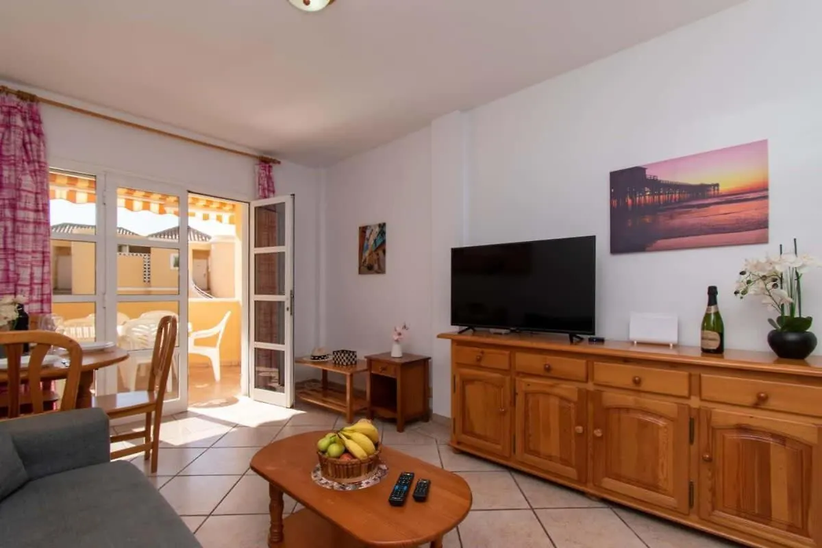 Benimar 13 - Two Bed Overlooking The Pool 阿德耶 公寓