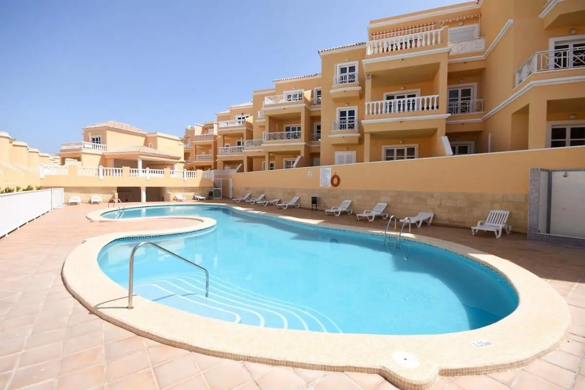 Benimar 13 - Two Bed Overlooking The Pool 阿德耶