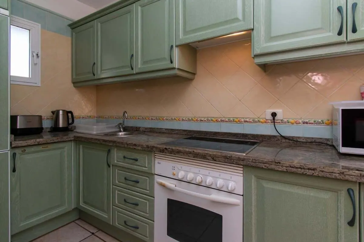 公寓 Benimar 13 - Two Bed Overlooking The Pool 阿德耶